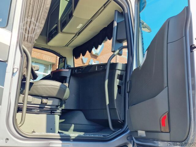 Standard-SZM Volvo FH 16.780 Globetrotter XL Aero 4x2 - New - Full...