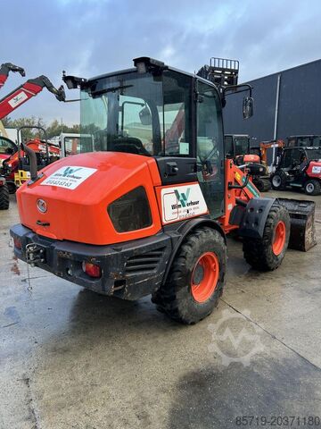 Caricatore Kubota R070 (6678)