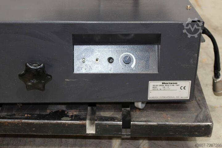 Criss-Cross Receiving Tray Horizon SW 12