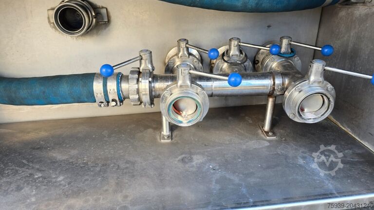 Tanker trailer  Edelstahltankanhänger - 18.000 l - Isoliert