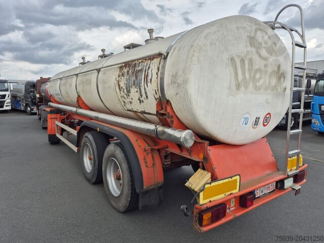 Tanker trailer  Fabr. T + A Beckum - 18390 Liter - 3 Kammern