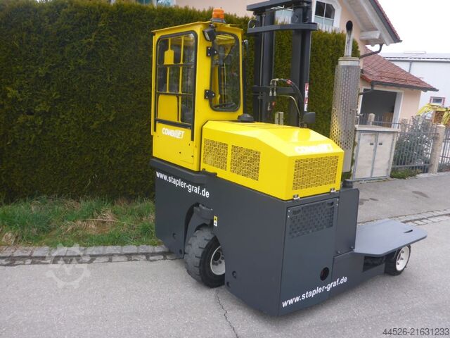 Carregador lateral de quatro vias Combilift C3000