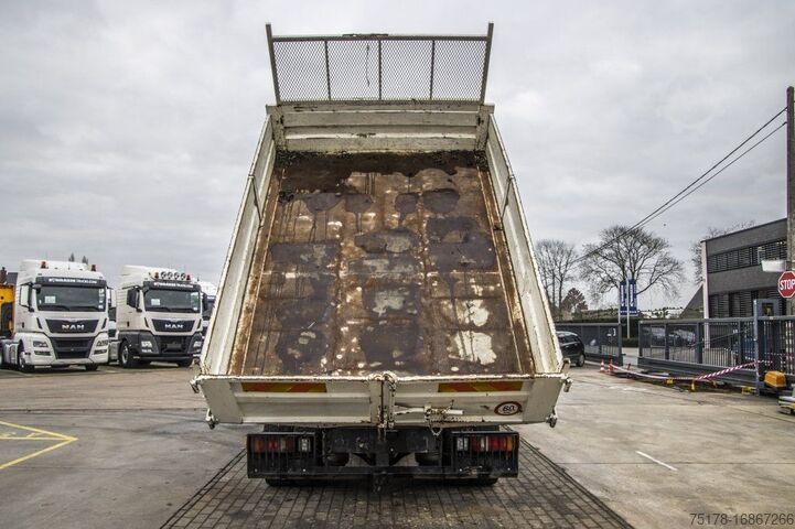 Sklápěč MAN TGL 12.220 BL -E5- KIPPER