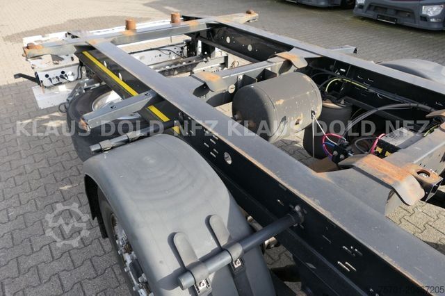 Swap chassis trailer KRONE ZZ BDF Wechselfahrgesrell Tandem