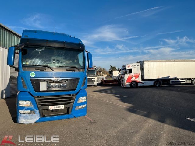 Volume tractor unit MAN TGX 18.460 LLS-U*XLX*VollLuft*2x Tank 960L*ACC**