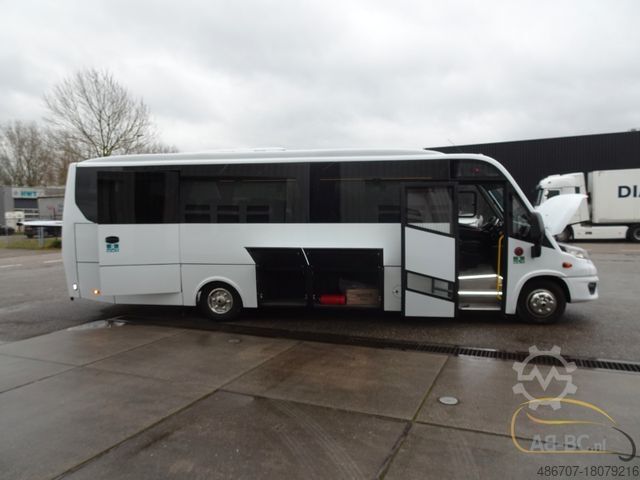 Motor coach IVECO Aveuro Tourna 35 Sitze, 3 Stück Oct '25