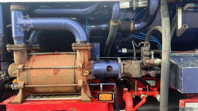 Veículo de aspiração Hvidtved Larsen SLAMBEHOLDER / SLIBTANK / VACUUMTANK (12500 L /...