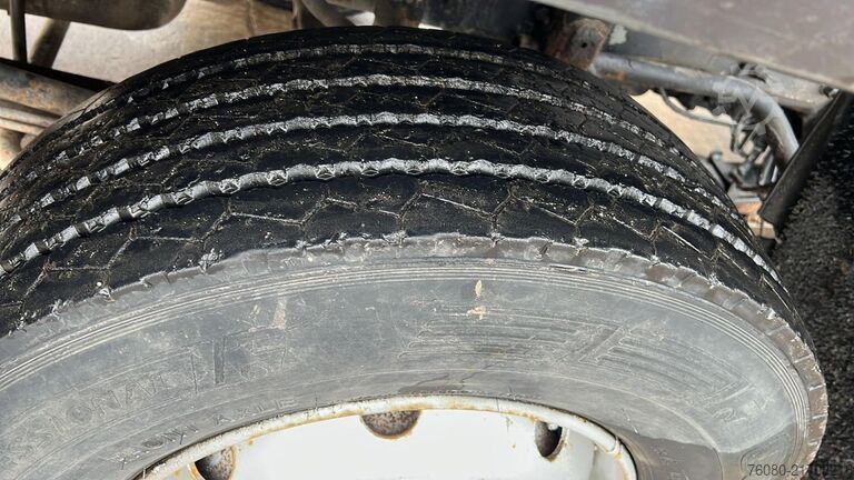 Damperli kamyon Volvo FL 6 - 15 (MANUAL PUMP / POMPE MANUELLE / LAMES...