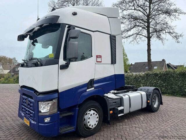 Standard-SZM Renault T HD001