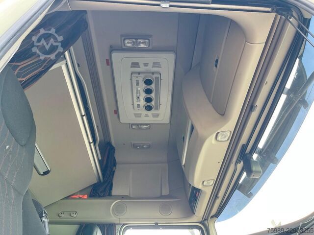 Standardni SZM DAF 530 2018, ACC, NAVI