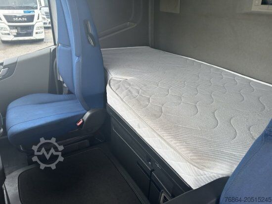 Véhicule tracteur volume VOLVO FH 500 E6, LOW DECK, I-SHIFT, VOLL-LUFT, STANDKLIMA  I SAVE