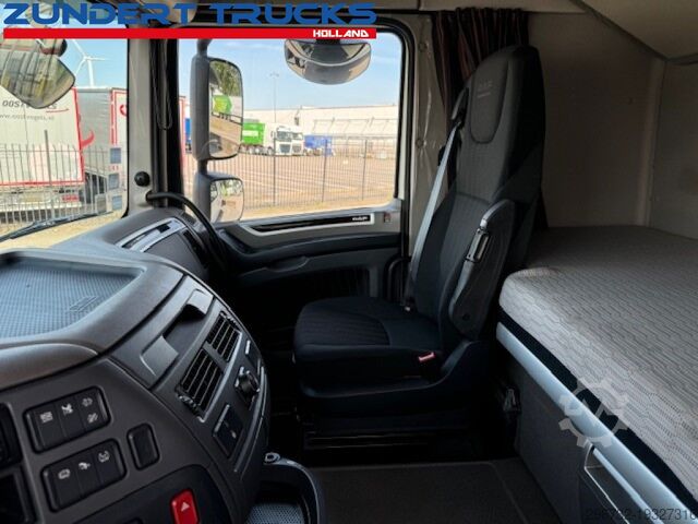 Standart-SZM DAF XF 480 SPACECAB