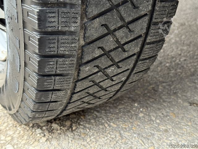 Perdeli panelvan MERCEDES-BENZ Sprinter 311 CDI Eur6 DoKa 6-Sitzer AHK 2,7m P+P