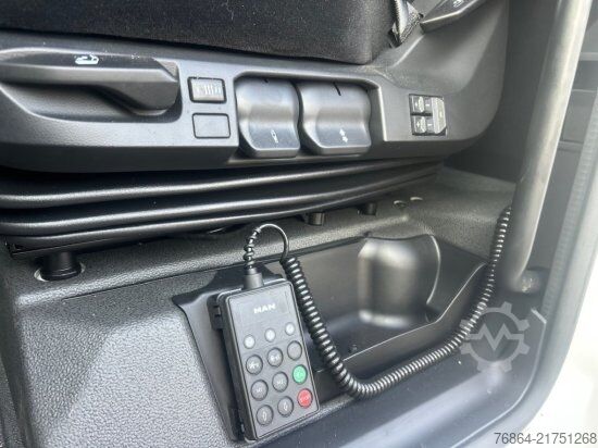 Platós teherautó ponyvával MAN TGX 26.480 6X2, PRITSCHE-PLANE JUMBO-ZUG, H&W TANDEM