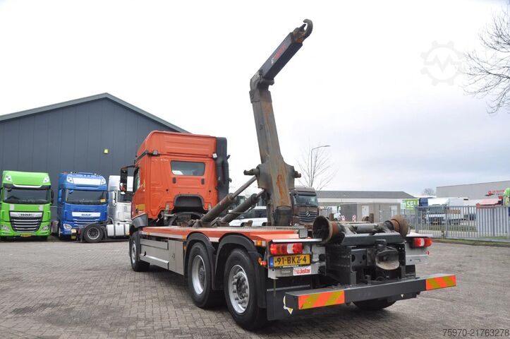 Sistem ruku kuke Mercedes-Benz Actros 2548 6X2 + HIAB MULTILIFT HAAKARM 21T