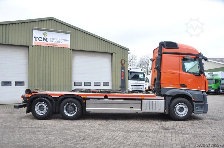 Sistem ruku kuke Mercedes-Benz Actros 2548 6X2 + HIAB MULTILIFT HAAKARM 21T