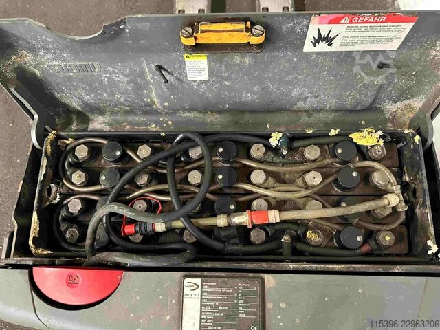 Transpalette manuel Crown WP 3015