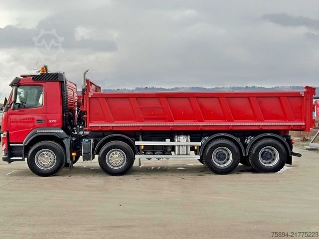 Camião basculante VOLVO FM 370 Kipper 6,20 m + BORDMATIC / 8x4