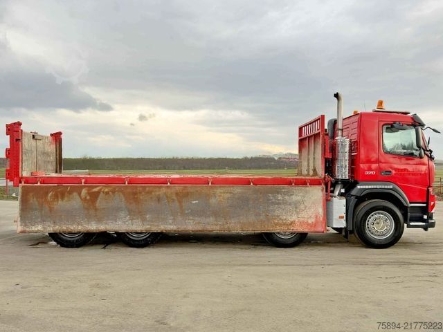 Camião basculante VOLVO FM 370 Kipper 6,20 m + BORDMATIC / 8x4