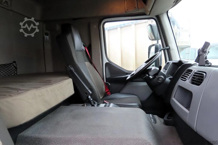 Gekoeld/bevroren transport Renault D 19T Sleeper, Thermoking, RETARDER 2 zones tem...