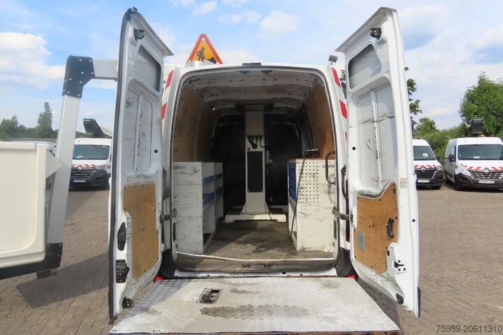 Hefplatform Renault Master 10,5 m 3 SEATS, KLUBB, 3500 kg, euro6
