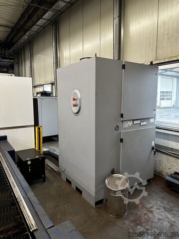 Macchina per il taglio laser Trumpf TruLaser 3030 fiber (L81), 4000 Watt
