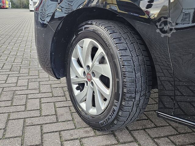 Bestelauto FIAT SCUDO 1.5 L2 Navi Airco Euro6!