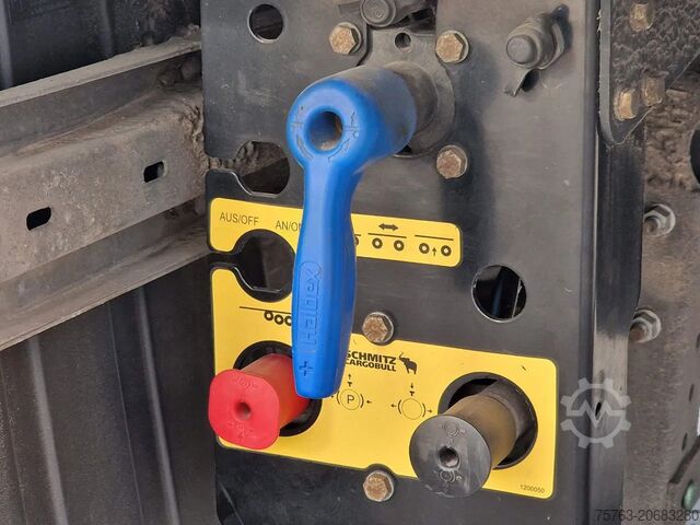 Transport réfrigéré/congélé Schmitz Cargobull SCB*S3B - Frigo Schmitz - Hooks/Rohrbahnen/Vlee...
