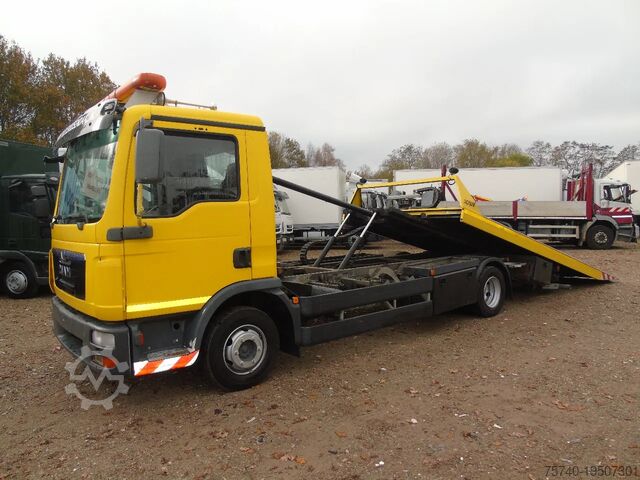 Autotransporter MAN TGL 8.180 + winch + MANUAL + EURO 5 + system wo...