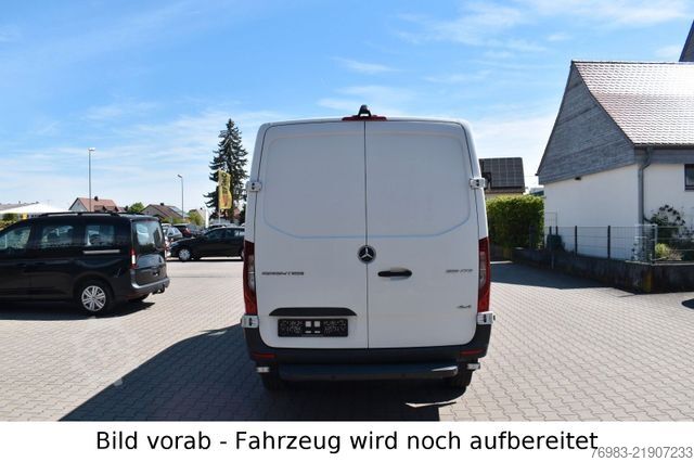 Duba panelată MERCEDES-BENZ Sprinter 316 CDI 4x4 Mixto 7 G-Tronic 4 Sitzer