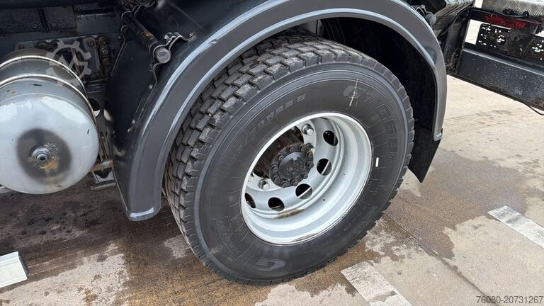 Tanker DAF CF 75.290 (15000L / 2 COMPARTIMENTS / MANUAL PU...