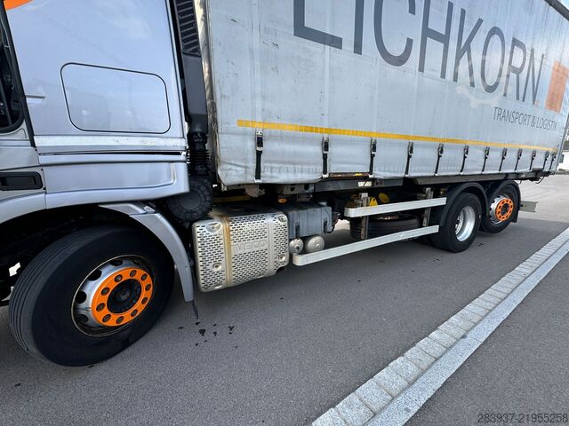 Camion con cassone intercambiabile Iveco 260 as 480