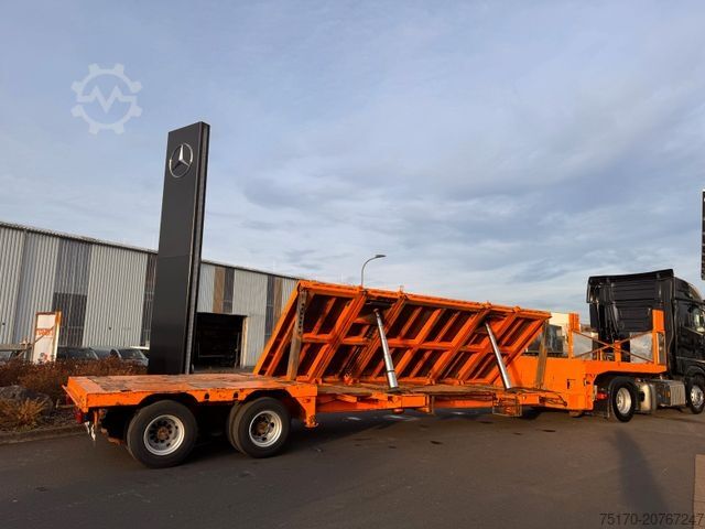 Reboque de plataforma rebaixada DINKEL DSAFA 36000 Schräglader/Tieflader 2x Lenkachse