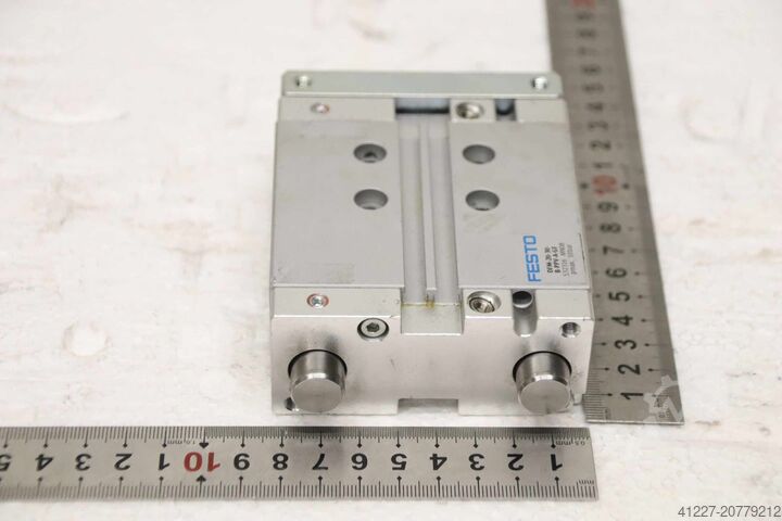 Vérin de guidage Festo DFM-20-30-B-PPV-A-GF  532316