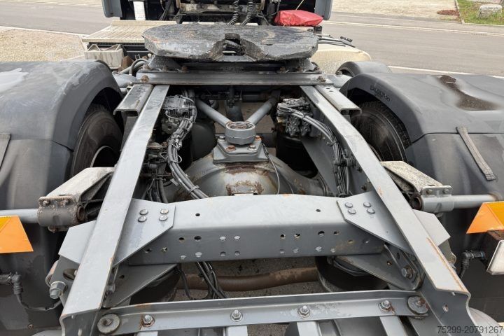 Tractor estándar DAF CF 85.410 6x2 / Swiss-Vehicle