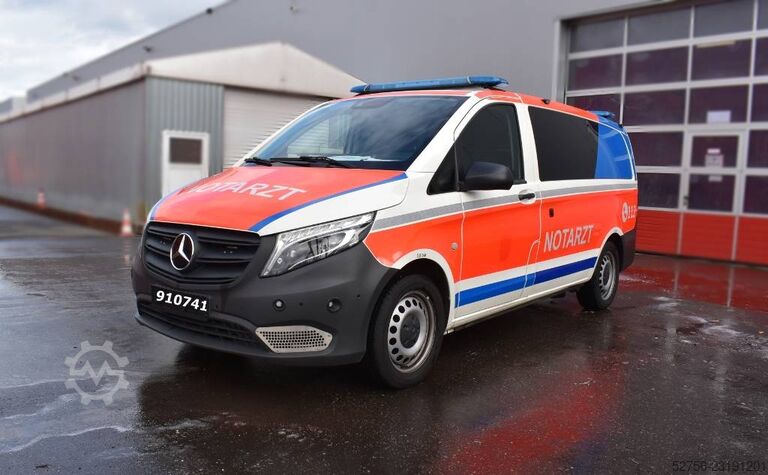 Mercedes-Benz Vito 4x4 Notarzt Einsatzfahrzeug NEF