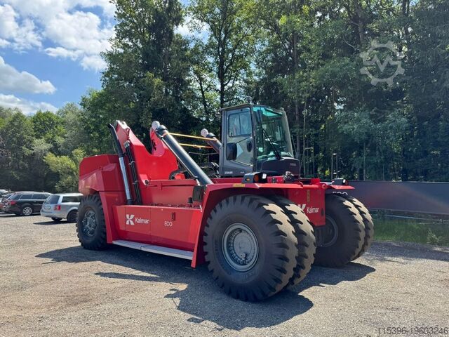 Apilador de contenedores llenos Kalmar DRG450-60S5ME