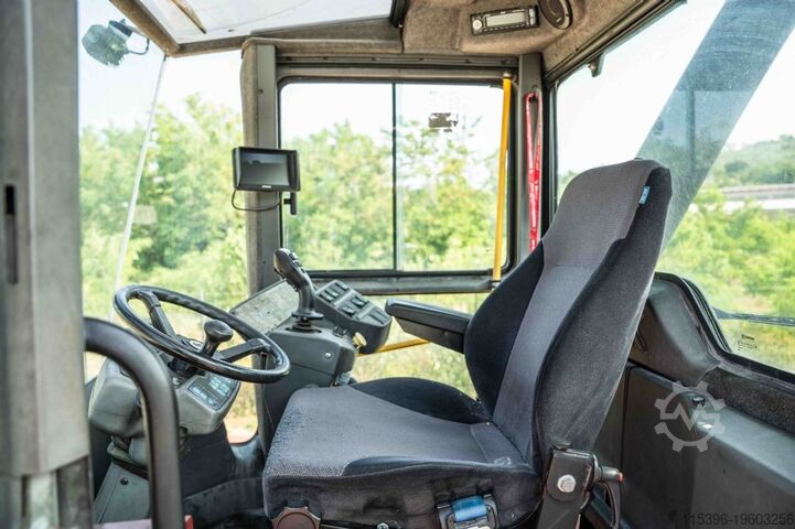 Volle container reachstacker Kalmar DRF450-60C5X