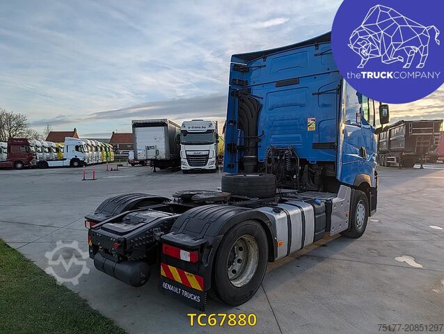 Standard-SZM Renault T 520