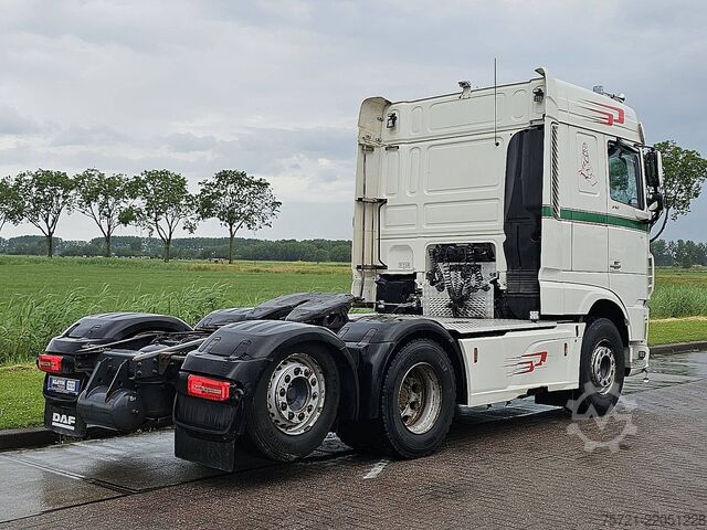 Standard-SZM DAF XF 530 6X2 FTR SPACECAB