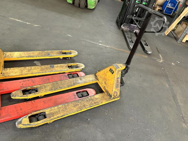 Transpaleta manuală Hand Pallet Truck 