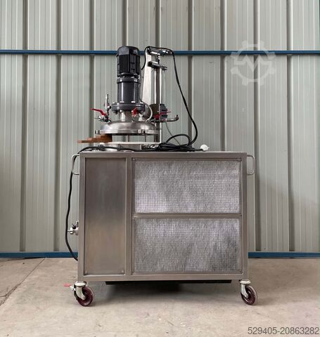 100 literes keverőtartály hűtőköpennyel Serail -