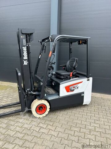 Heftruck Bobcat B 20 T-7 Plus