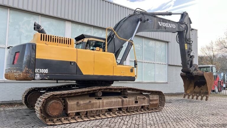Crawler excavator Volvo EC 300 D L