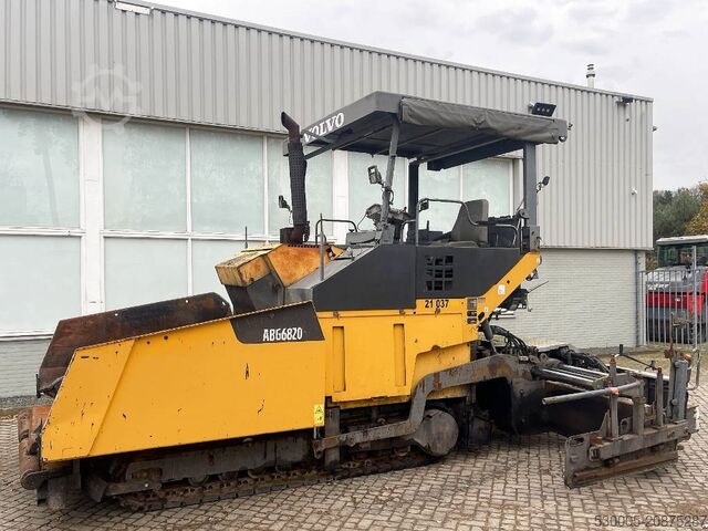 Paver Volvo ABG 6820