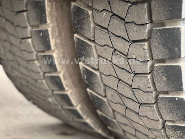 Standaard trekker MAN TGX TG3 4x4H Hydraulik Navi Retarder TÜV NEU