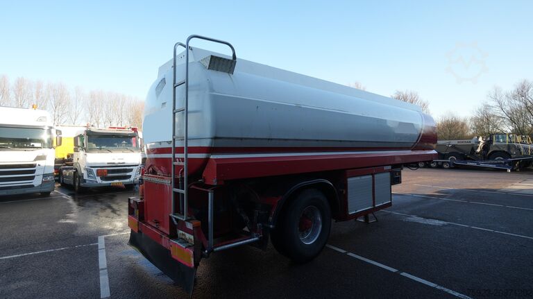 Tankbil LAG 1 AXLE FUEL TANK TRAILER