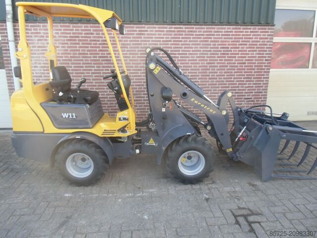 Mini sklápěč Eurotrac N4511, W11