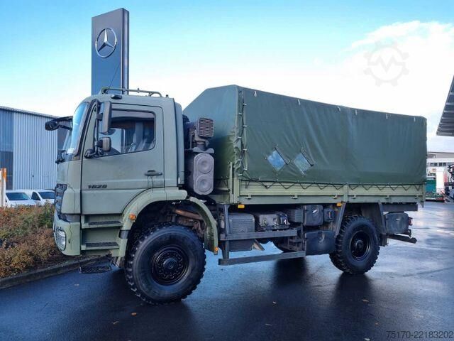 Skjutbar presenning Mercedes-Benz Axor 1829 A 4x4 Pritsche/Plane 3 Stück