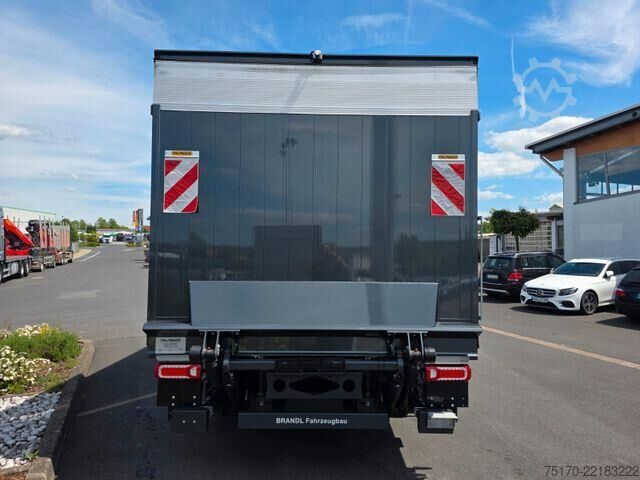 Resväska Mercedes-Benz Atego 821 L LBW 1.500kg Standheizung Kamera